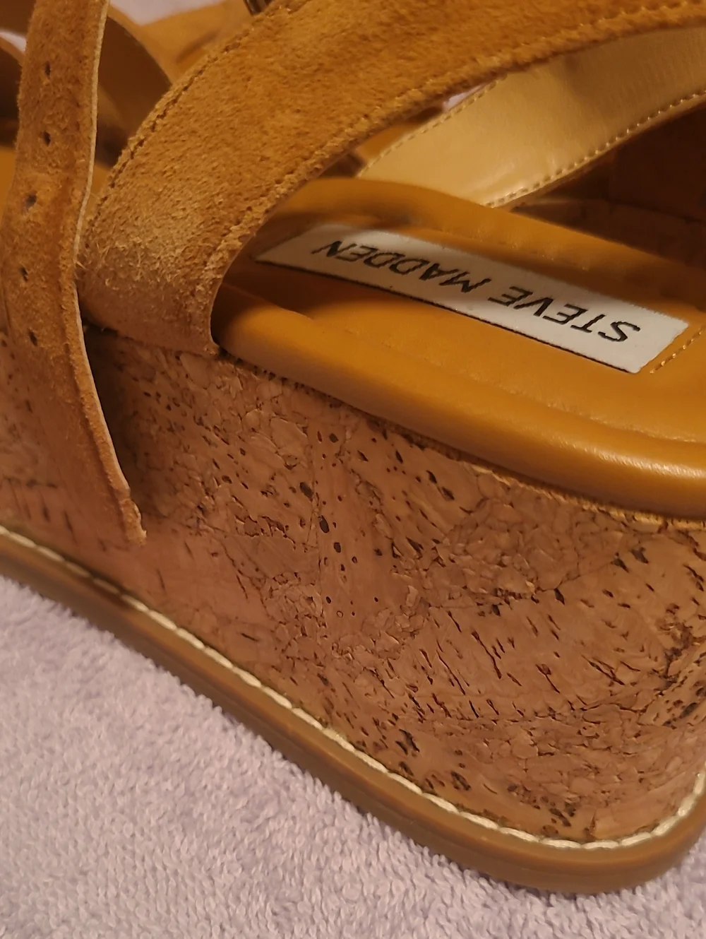 Steve Madden Robbin Platform Tan Suede Sandals with Ankle Strap